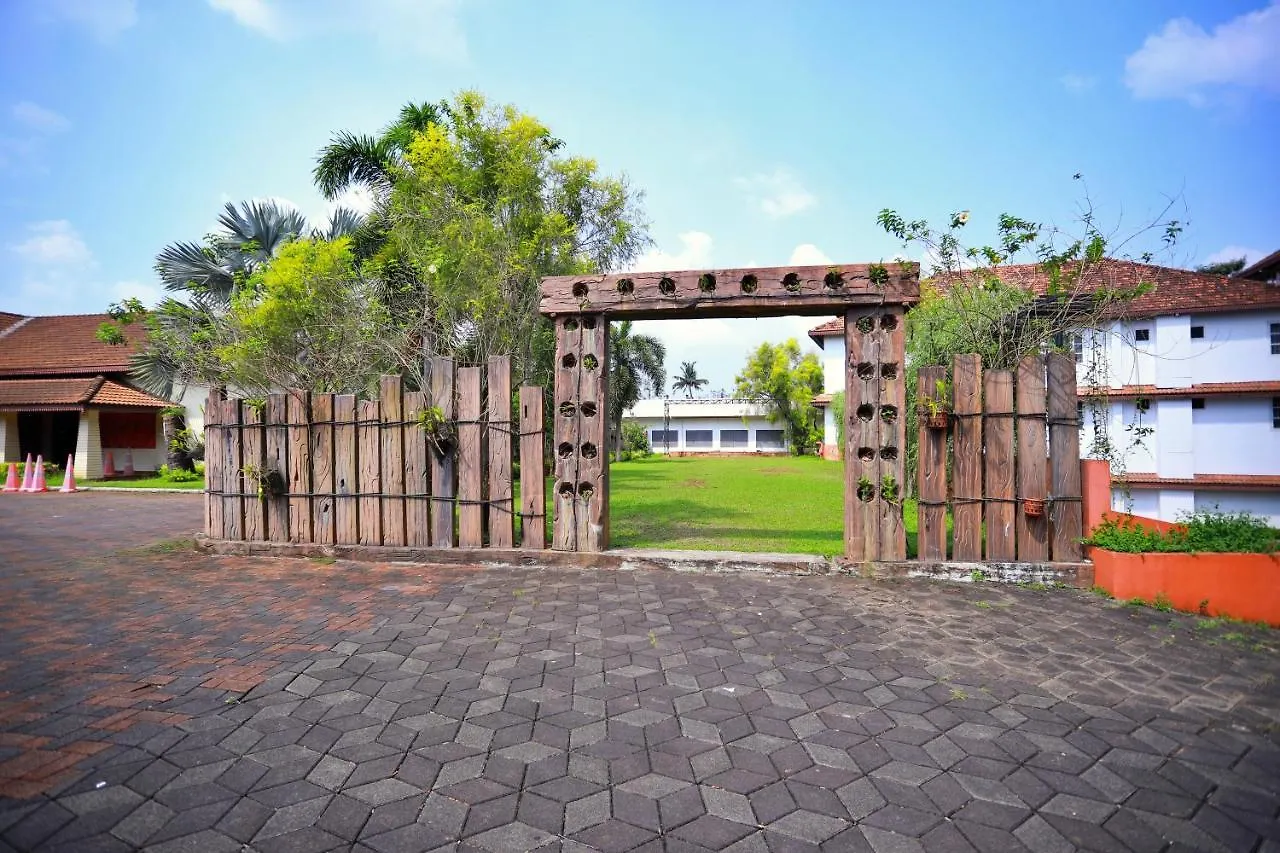 Clay House Hotel Thrissur