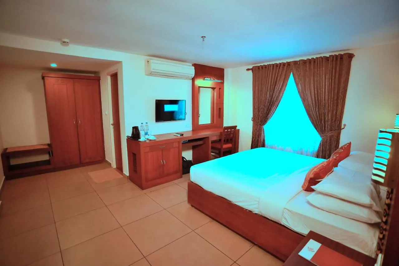 Clay House Hotel Thrissur 0*,