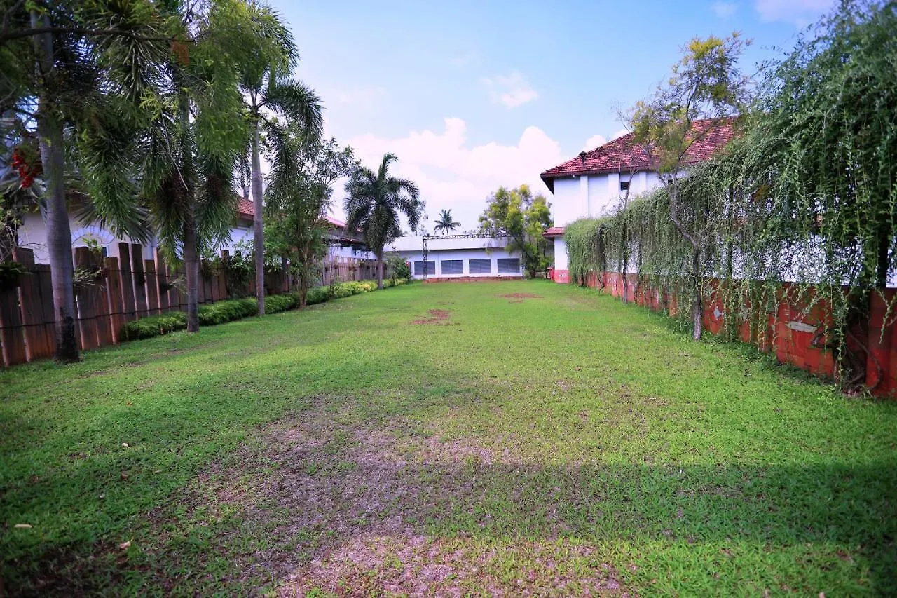 Clay House Hotel Thrissur