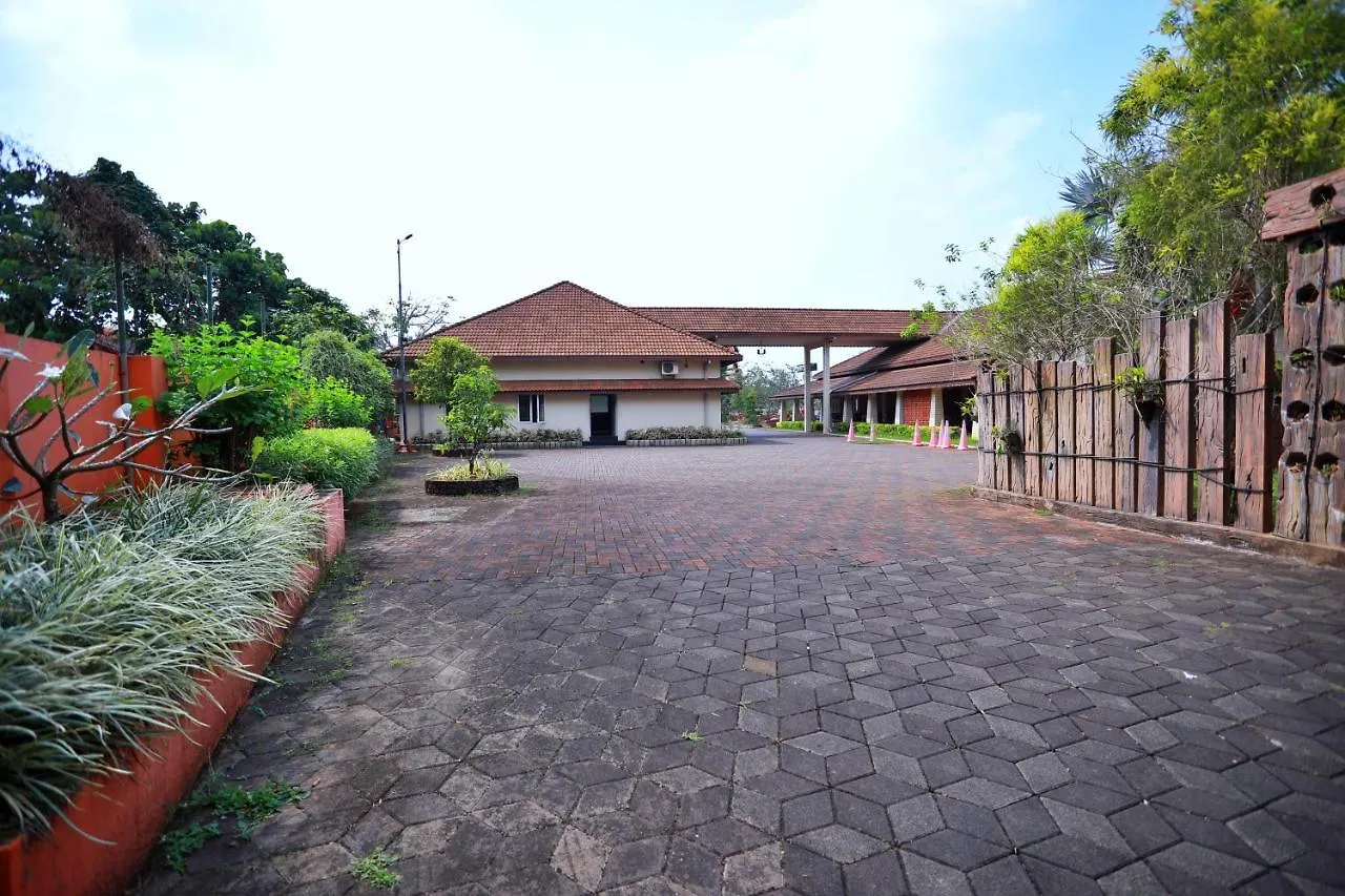Hotel Clay House Thrissur